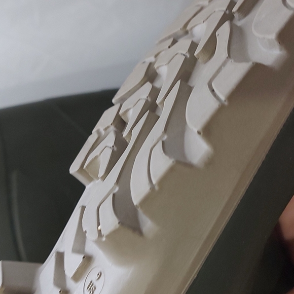 Pioneer Ranpro Steel Toe Boots.   Womens Size 9.   Like New - Picture 4 of 7